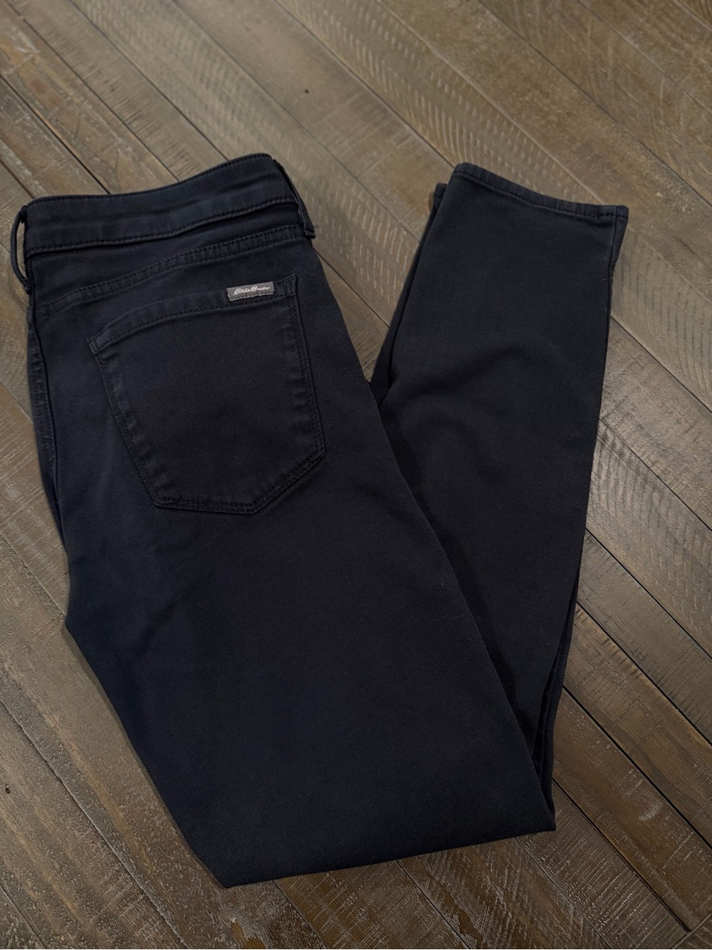 Eddie Bauer Black Skinny Jeans - Sleek Stretch Denim